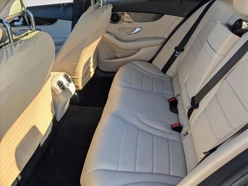 Used 2018 Mercedes-Benz C 300 4MATIC Sedan image 21
