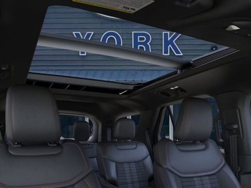 New 2026 Ford Explorer ST-Line w/ ST-Line Street Pack image 22