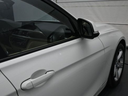 Used 2014 BMW 328i xDrive Sedan AWD/4WD image 17