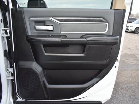 Used 2020 RAM 2500 Big Horn image 36