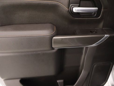 Used 2021 GMC Sierra 1500 AT4 w/ AT4 Value Package image 17