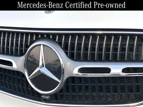 Used 2024 Mercedes-Benz GLC 300 4MATIC image 6