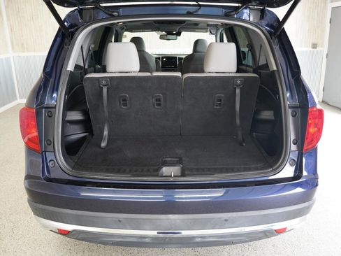 Used 2017 Honda Pilot Elite image 41