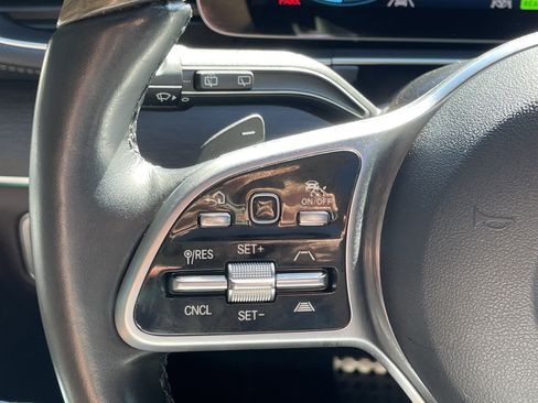 Certified 2022 Mercedes-Benz GLS 450 4MATIC image 28