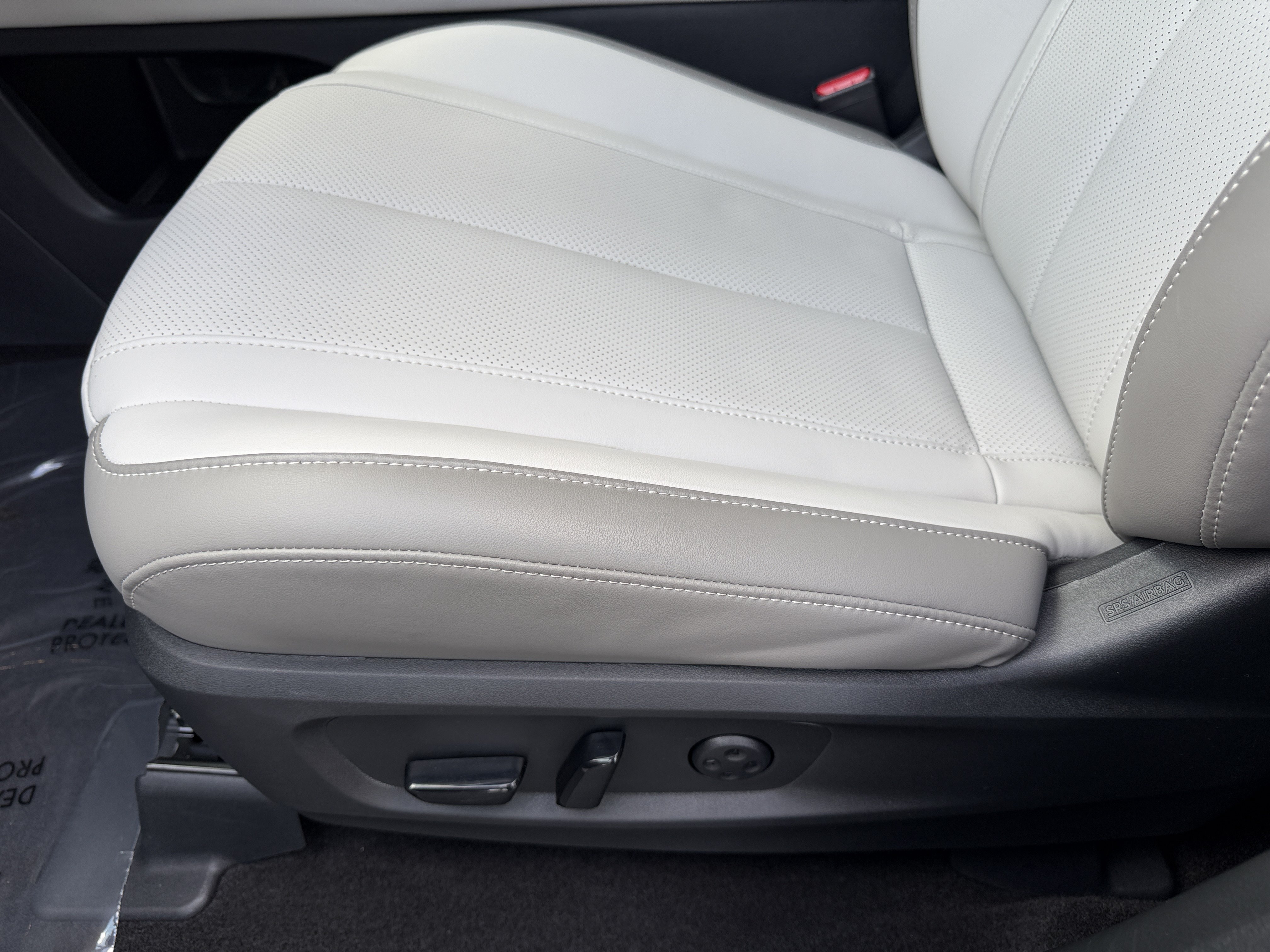 Certified 2027 INFINITI QX60 Luxe w/ Cargo Package FWD image 22