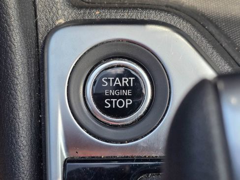 Used 2024 Nissan Sentra SV FWD image 19