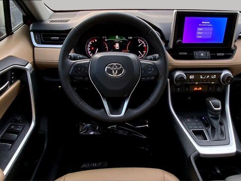 Used 2024 Toyota RAV4 XLE Premium w/ Weather Package AWD/4WD image 6