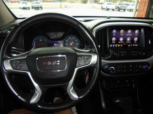 Used 2019 GMC Canyon SLE w/ SLE Convenience Package image 6