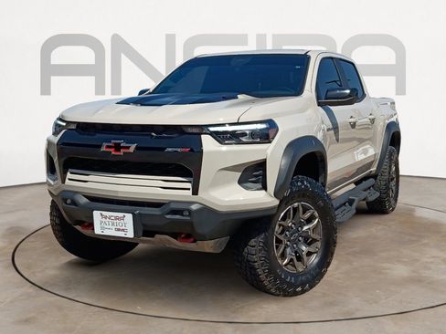 Used 2026 Chevrolet Colorado ZR2 AWD/4WD image 6