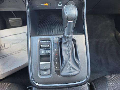 Used 2023 Honda CR-V LX image 19