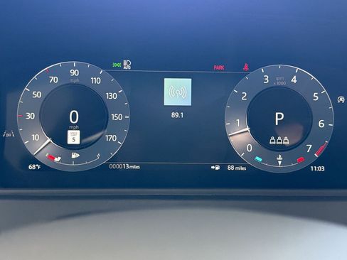 New 2026 Land Rover Range Rover Velar S AWD/4WD image 22