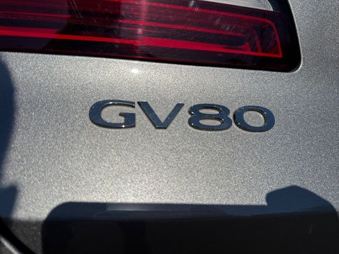 Used 2025 Genesis GV80 3.5T Advanced AWD/4WD image 23