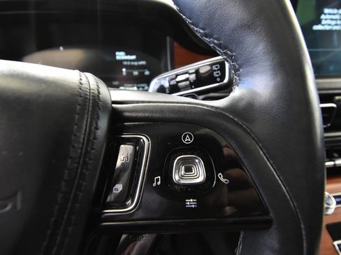 Used 2021 Lincoln Aviator Reserve w/ Equipment Group 210A image 30