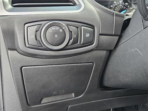 Certified 2024 Ford Edge SE image 15