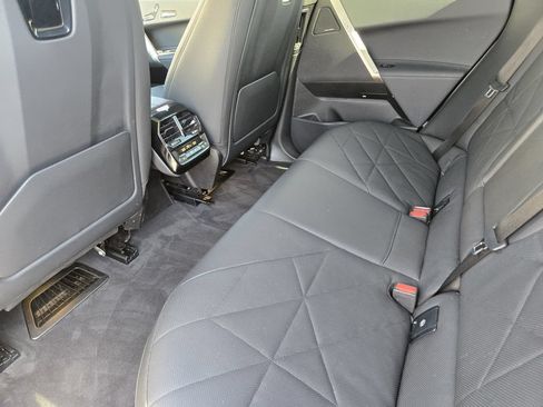 Used 2023 BMW iX xDrive50 w/ Premium Package AWD/4WD image 30