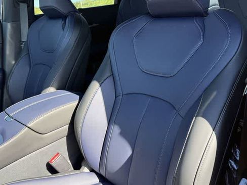 New 2026 INFINITI QX60 Sport w/ Dark Cargo Package AWD/4WD image 13
