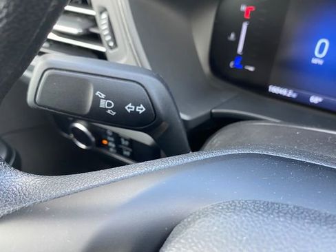 Used 2025 Ford Escape Active image 28