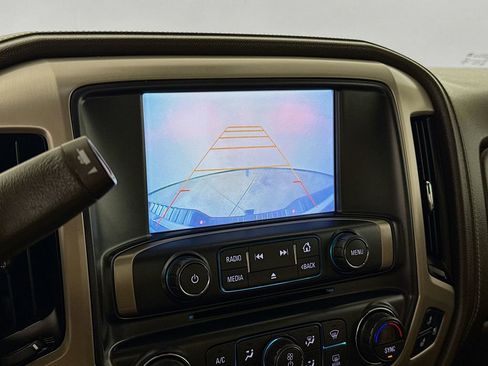 Used 2017 GMC Sierra 3500 Denali w/ Duramax Plus Package AWD/4WD image 15