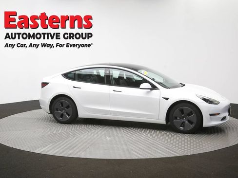 Used 2023 Tesla Model 3 Standard Range RWD image 45