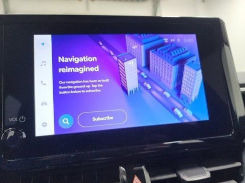 Used 2024 Toyota Corolla LE image 31