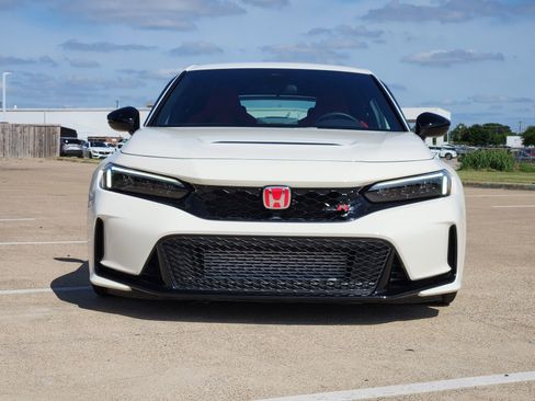 Used 2024 Honda Civic Type R image 7
