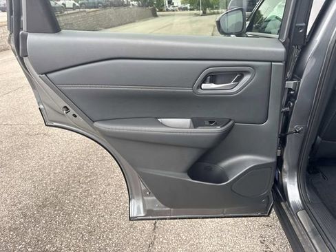 New 2026 Nissan Rogue Dark Armor AWD/4WD image 15