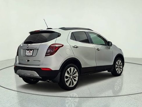 Used 2017 Buick Encore Premium AWD/4WD image 6