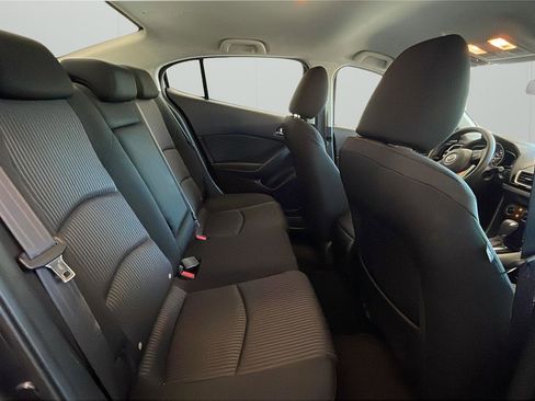 Used 2016 MAZDA MAZDA3 i Sport w/ Preferred Equipment Package FWD image 13
