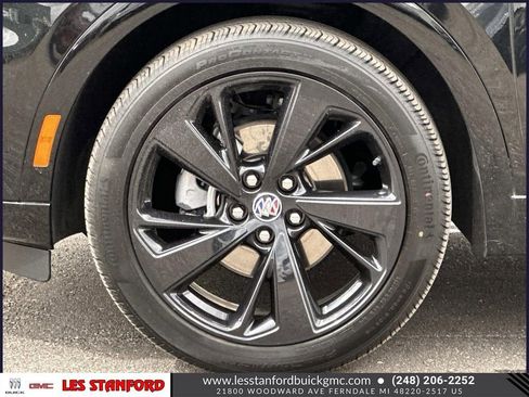 Used 2023 Buick Envision Essence w/ Sport Touring Package AWD/4WD image 10
