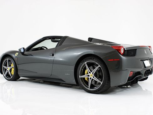 Certified 2013 Ferrari 458 Spider RWD image 7