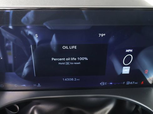 Used 2025 Lincoln Aviator Reserve w/ Luxury Package AWD/4WD image 4