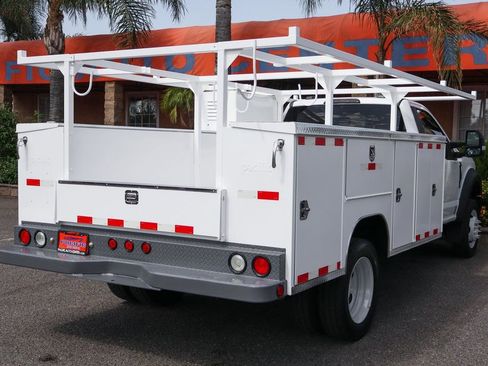 Used 2020 Ford F450 XL w/ Power Equipment Group image 9