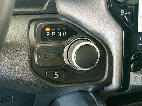 Used 2024 RAM 1500 Big Horn RWD image 17