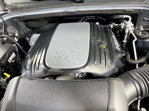 Used 2022 Dodge Durango R/T w/ Blacktop Package image 32