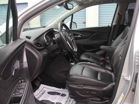 Used 2019 Buick Encore Essence AWD/4WD image 21