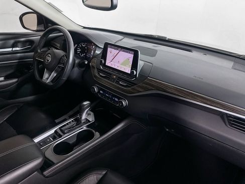 Used 2021 Nissan Altima 2.5 Platinum AWD/4WD image 31