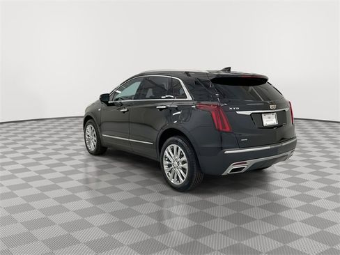 Certified 2022 Cadillac XT5 Premium Luxury w/ Technology Package image 7