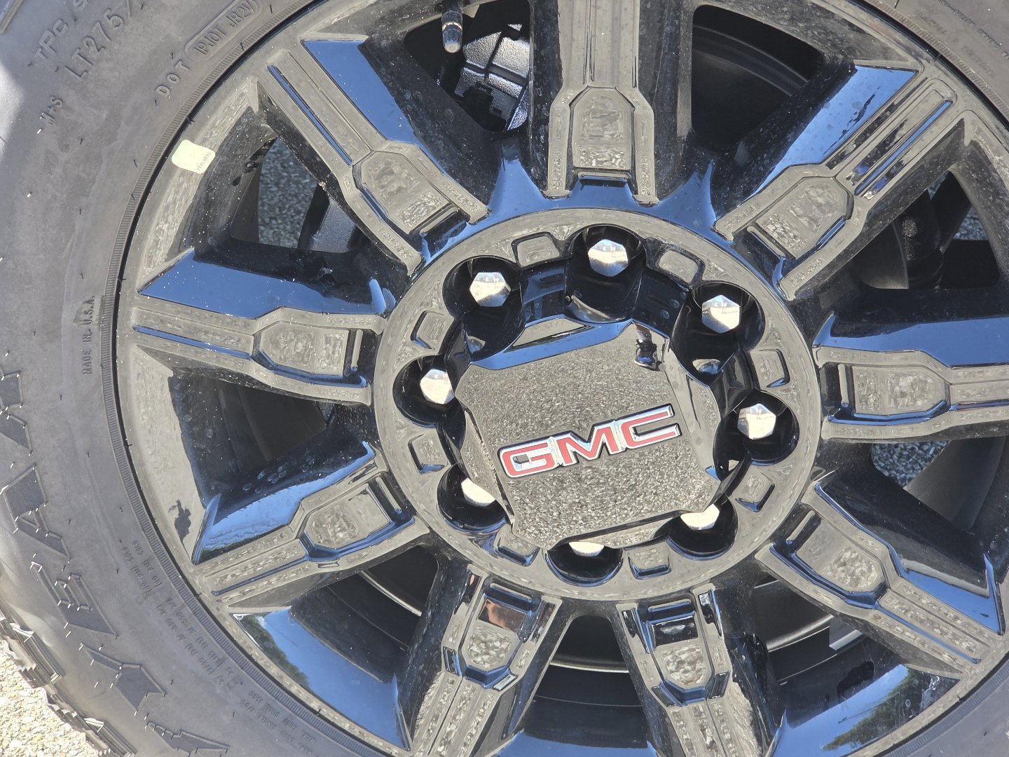 New 2026 GMC Sierra 2500 AT4 w/ AT4 Premium Plus Package AWD/4WD image 13