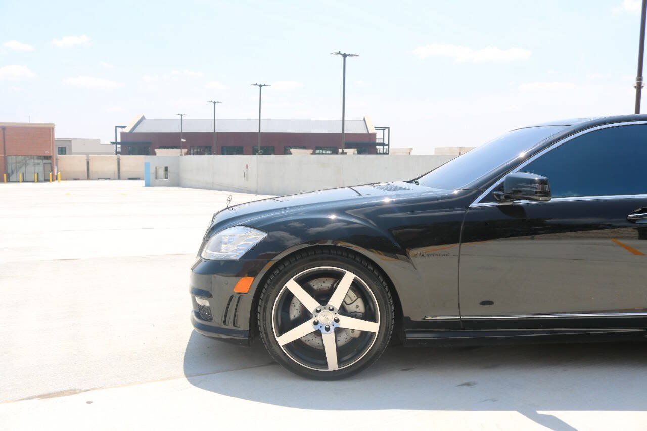 Used 2011 Mercedes-Benz S 63 AMG image 43