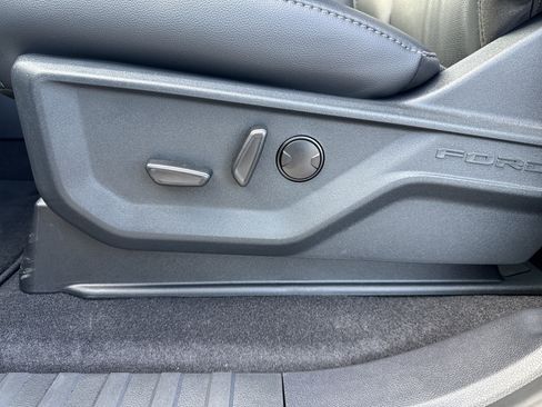 New 2025 Ford F150 Lariat w/ Equipment Group 501A Mid image 10