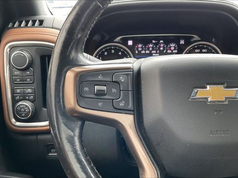 Used 2019 Chevrolet Silverado 1500 High Country w/ Trailer Camera Package AWD/4WD image 23
