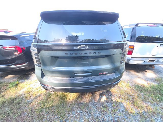 Used 2026 Chevrolet Suburban RST w/ Comfort Package AWD/4WD image 5