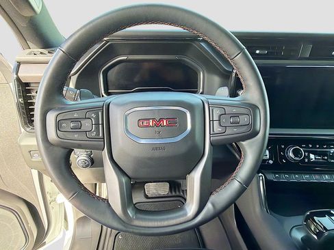 Used 2024 GMC Sierra 1500 AT4 w/ Technology Package image 11