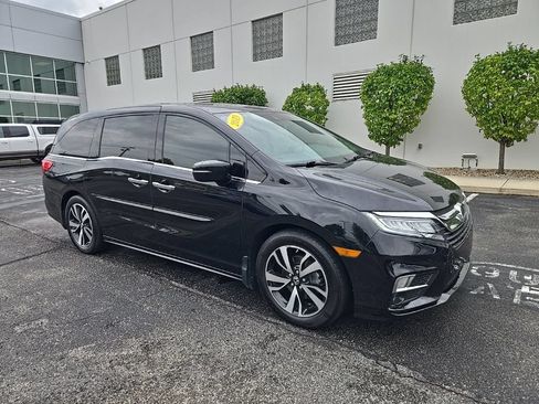 Used 2019 Honda Odyssey Elite image 4