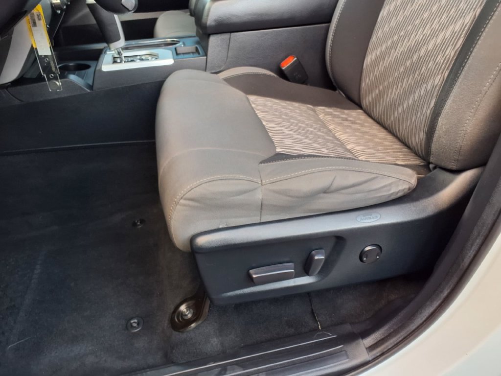 Used 2020 Toyota Tundra SR5 w/ SR5 Convenience Package RWD image 25