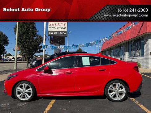 Used 2016 Chevrolet Cruze Premier image 1