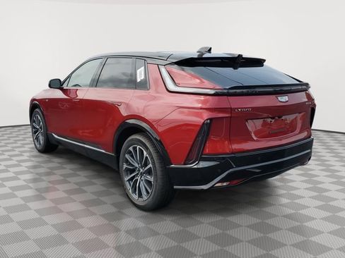 New 2025 Cadillac Lyriq Sport w/ LPO, Floor Liner Package AWD/4WD image 4
