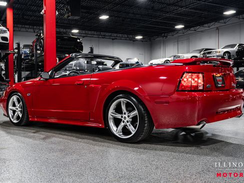 Used 2001 Ford Mustang GT image 3