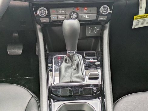 New 2026 Jeep Compass Latitude image 17