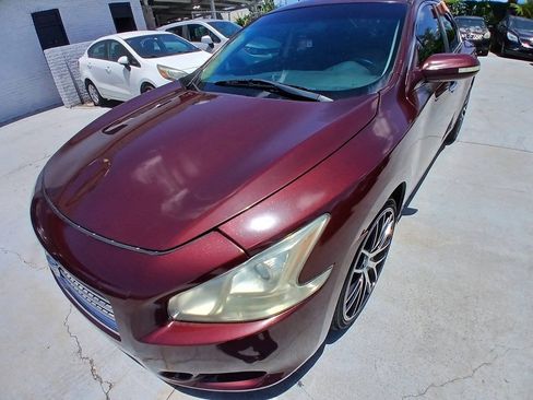 Used 2011 Nissan Maxima 3.5 SV FWD image 2